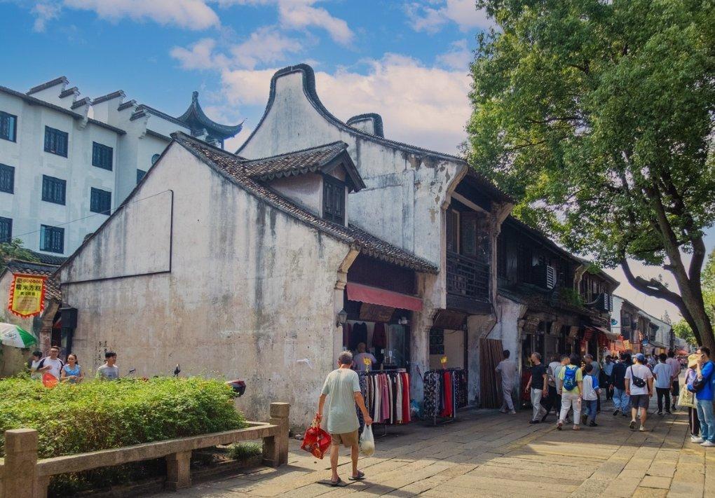 热点排行_南京全口种植牙费用_考磁牙套价格